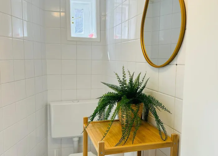 Hello - Tiny House Julianastraat 12 Apartman *