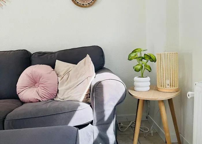 Daire Hello - Tiny House Julianastraat 12 *